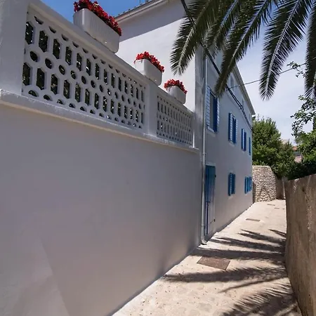 Alice A1 بيت ضيافة