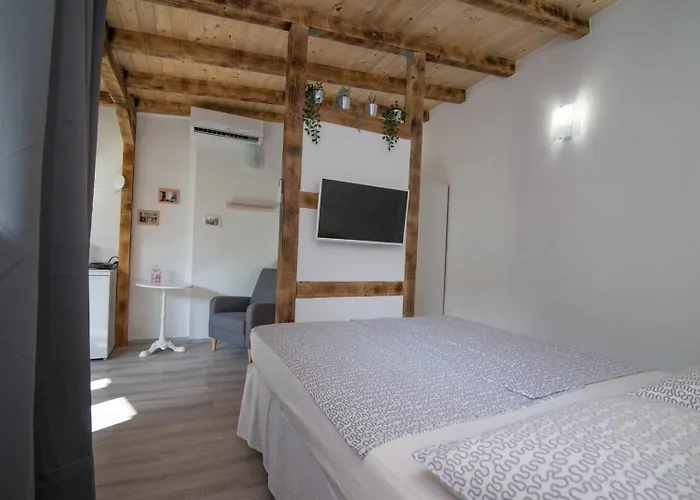 Alice A1 Гостевой дом 3*