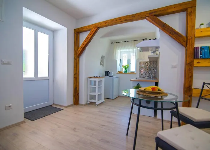 Alice A1 Вели-Лошинь