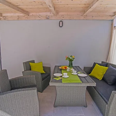 Guest house Alice A1 4*