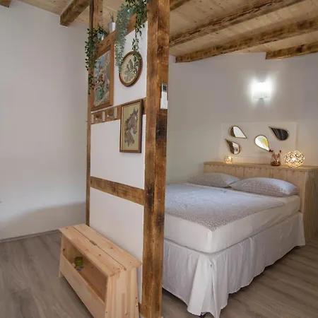 Alice A1 Gostinjska kuća Veli Losinj