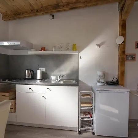 Alice A1 3* Veli Losinj