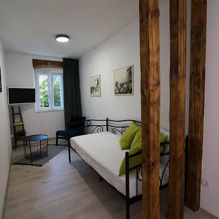 Alice A1 Gæstehus Veli Lošinj