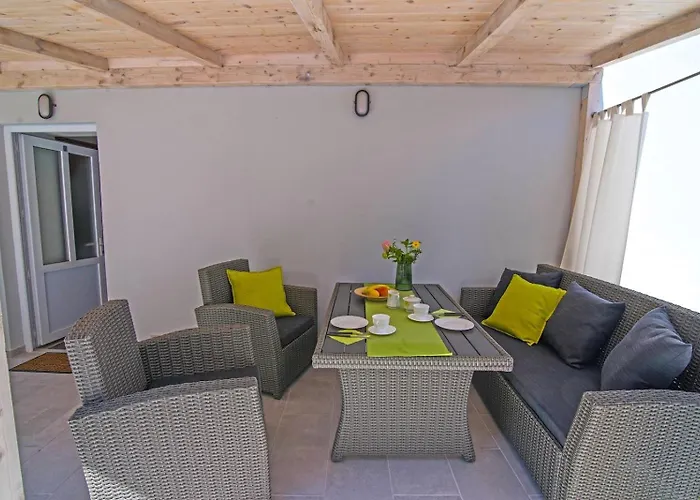 بيت ضيافة Alice A1 3*