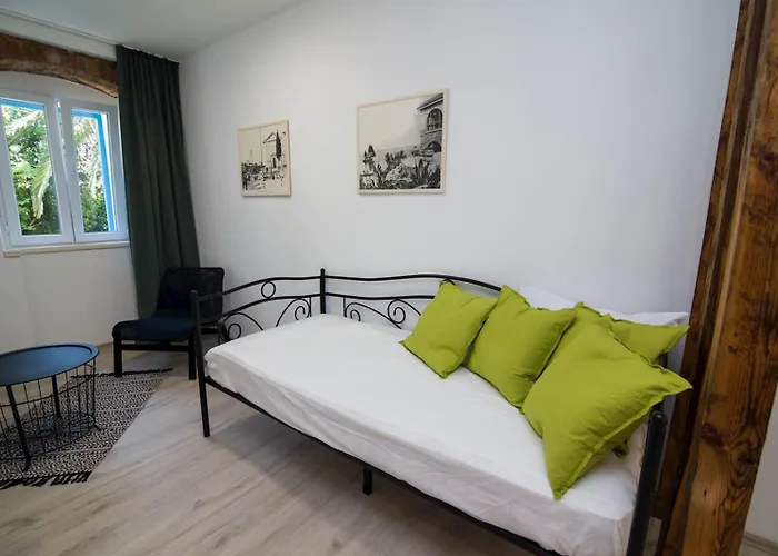 Alice A1 بيت ضيافة 3*