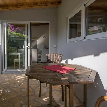 Casa de hóspedes Alice A1 Veli Lošinj